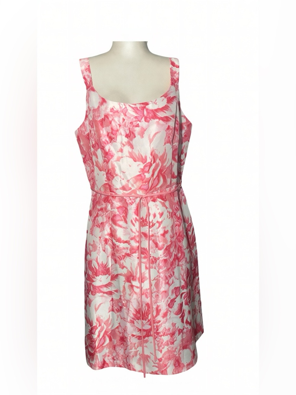 K Petite Bloom & Beyond Floral Midi Dress in Pink - Picture 8 of 10
